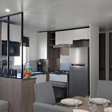 Reveillez La Belle Au Bois Dormant - Moderne, Confort & Linge Inclus Campingplatz *