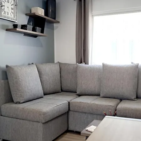 Campingplatz Reveillez La Belle Au Bois Dormant - Moderne, Confort & Linge Inclus *